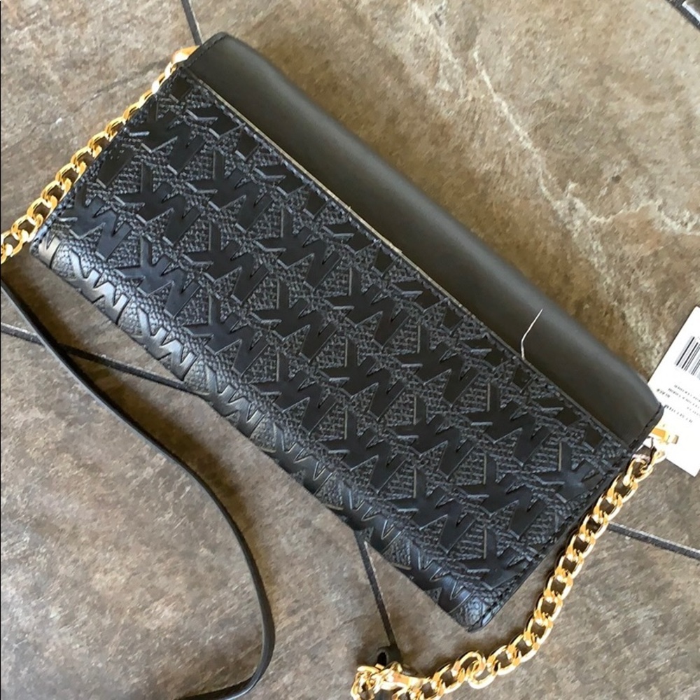 MICHAEL KORS JET SET ITEM LG WALLET ON A CHAIN - Picture 10 of 16